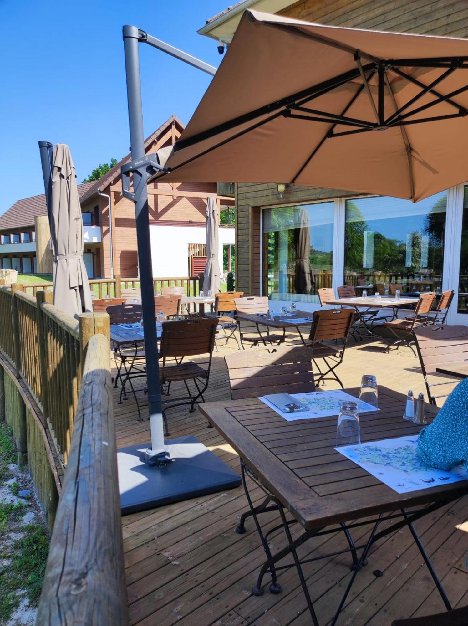Hotel Et Cottages Domaine Du Marquenterre Сен-Кантен-ан-Турмон Экстерьер фото