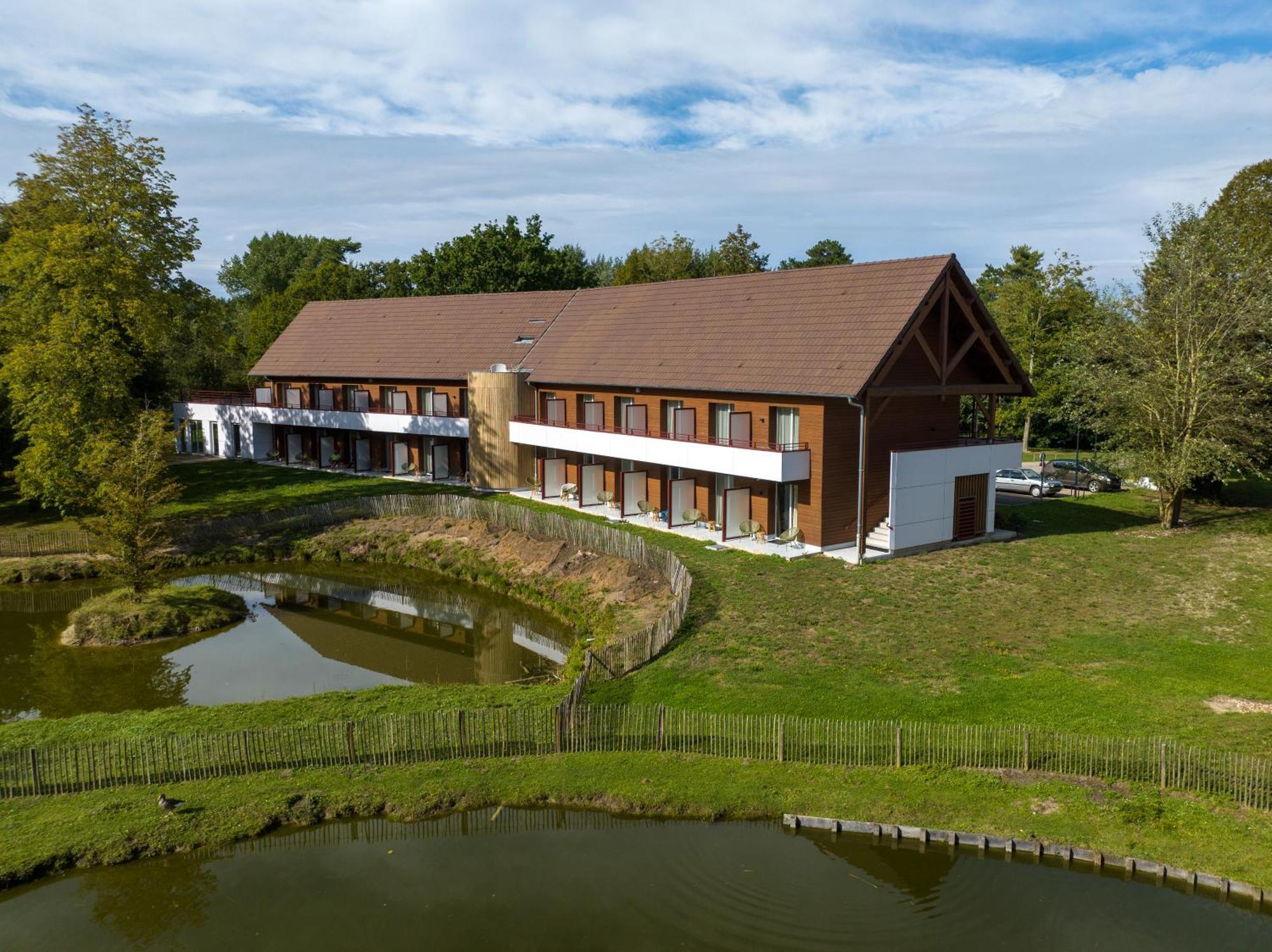 Hotel Et Cottages Domaine Du Marquenterre Сен-Кантен-ан-Турмон Экстерьер фото
